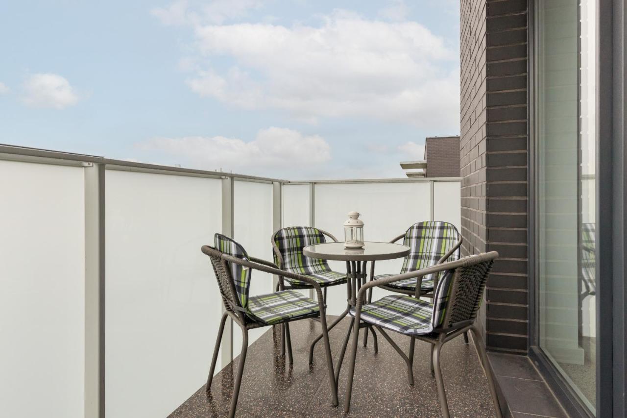 Trendy & Spacious 3-Room Apartament Warsaw Wilanow By Noclegi Renters Exteriör bild