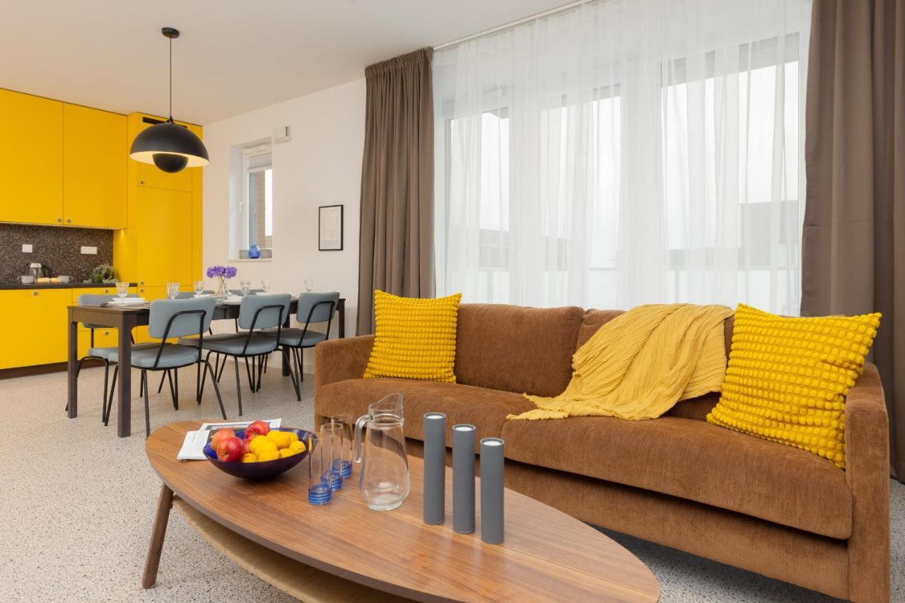 Trendy & Spacious 3-Room Apartament Warsaw Wilanow By Noclegi Renters Exteriör bild