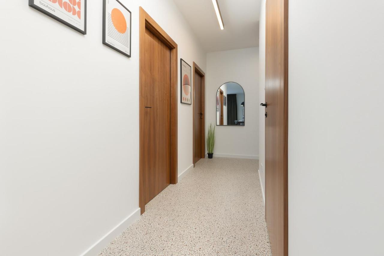 Trendy & Spacious 3-Room Apartament Warsaw Wilanow By Noclegi Renters Exteriör bild